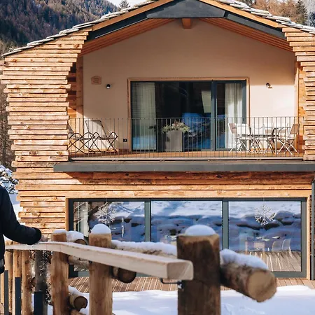 Les De Pierrot * 코네